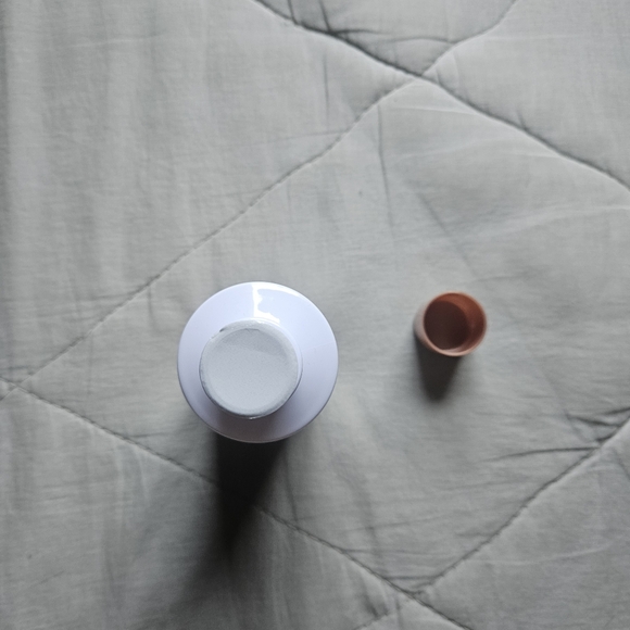 WHISH Rose Hip + Lotus Mineral Milk Bath NWT - Picture 5 of 5